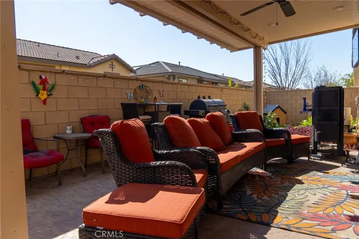 15507 Red Pepper Place, Fontana, California 92336