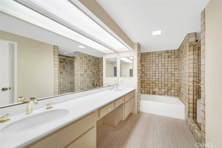 27776 Paguera, Mission Viejo, California 92692