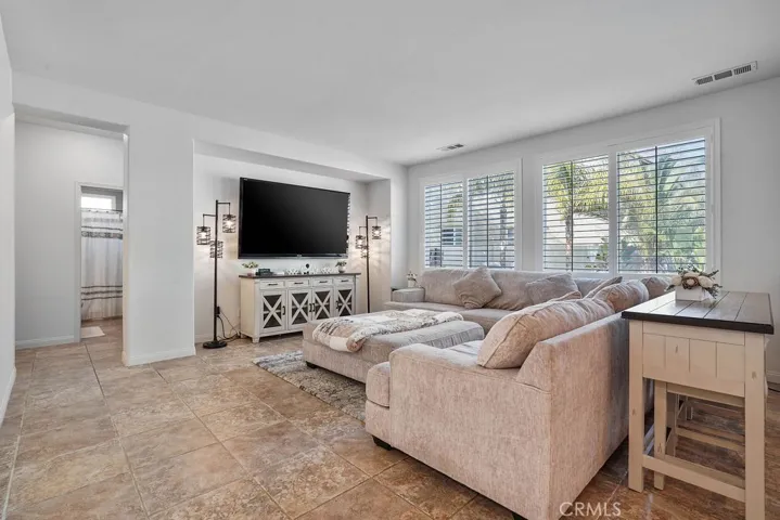 11582 Bunker Place, Beaumont, California 92223