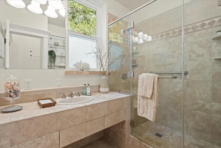 260 High Street 209, Santa Cruz, California 95060