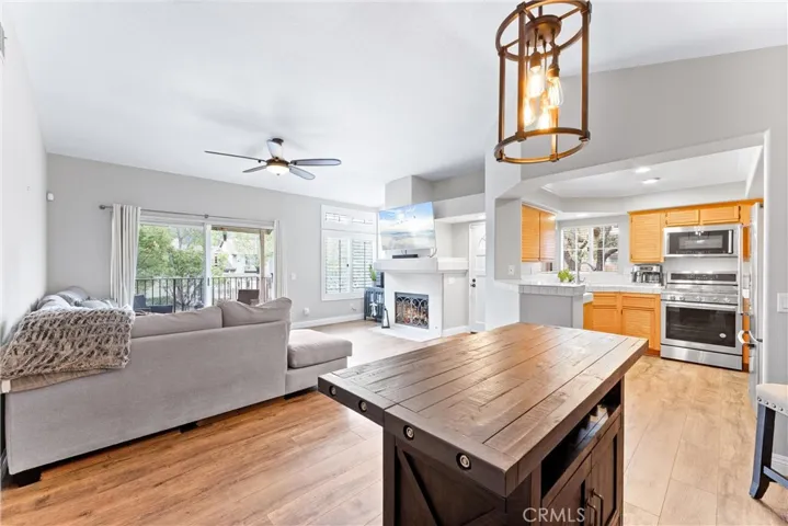 537 S Hollydale Lane, Anaheim Hills, California 92808