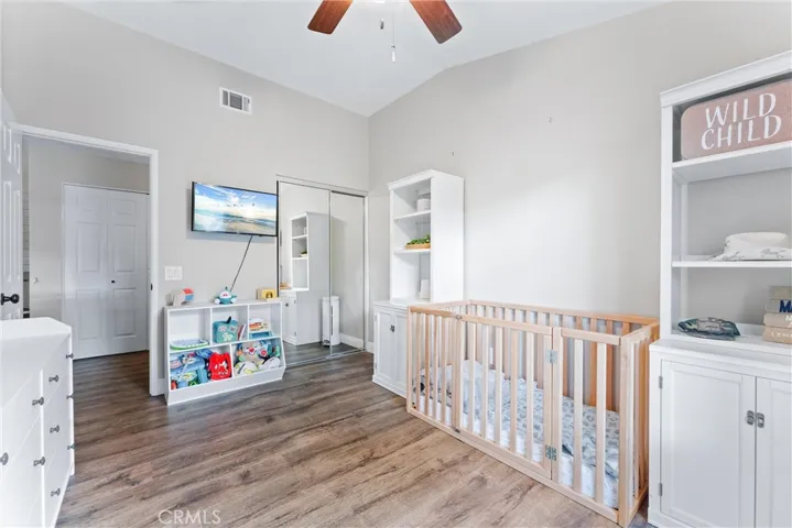 537 S Hollydale Lane, Anaheim Hills, California 92808