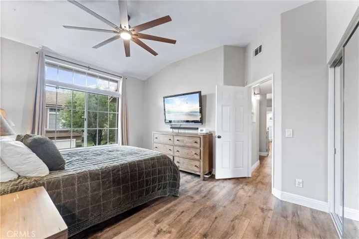 537 S Hollydale Lane, Anaheim Hills, California 92808