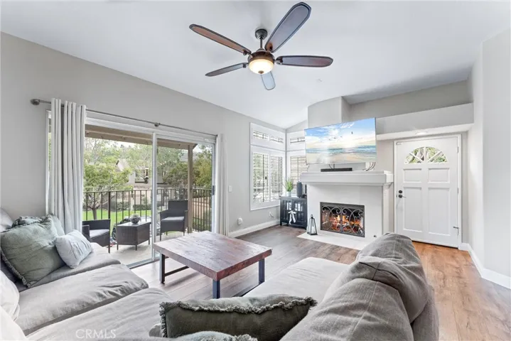 537 S Hollydale Lane, Anaheim Hills, California 92808