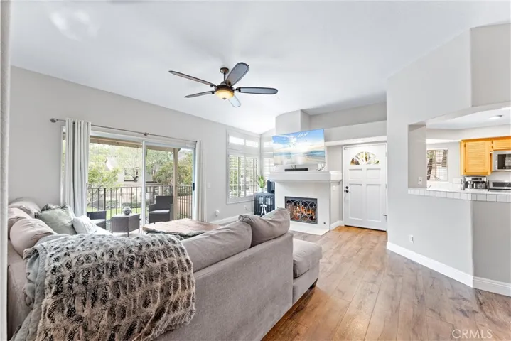 537 S Hollydale Lane, Anaheim Hills, California 92808