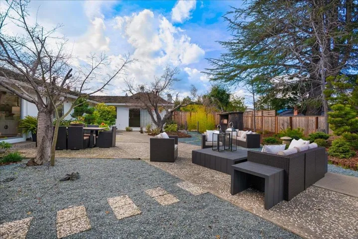 20387 Miljevich Drive, Saratoga, California 95070