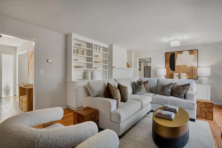 20387 Miljevich Drive, Saratoga, California 95070