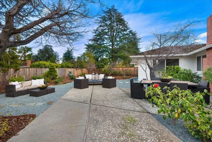 20387 Miljevich Drive, Saratoga, California 95070