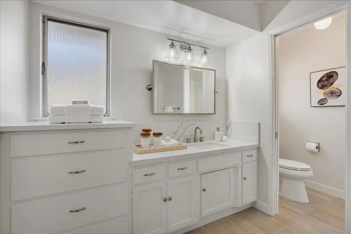 20387 Miljevich Drive, Saratoga, California 95070