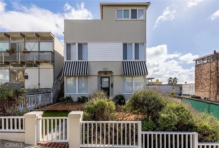 128 8th Street, Manhattan Beach, California 90266