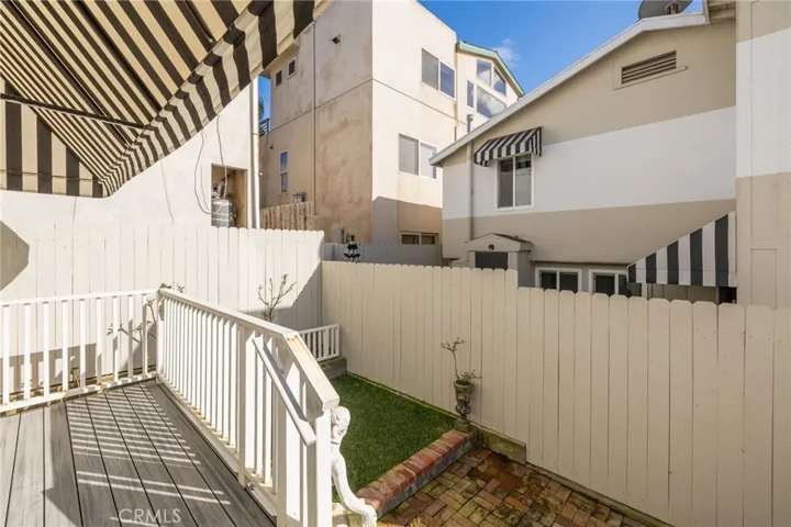 128 8th Street, Manhattan Beach, California 90266