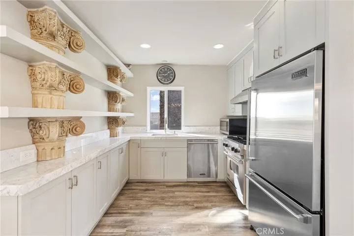 128 8th Street, Manhattan Beach, California 90266