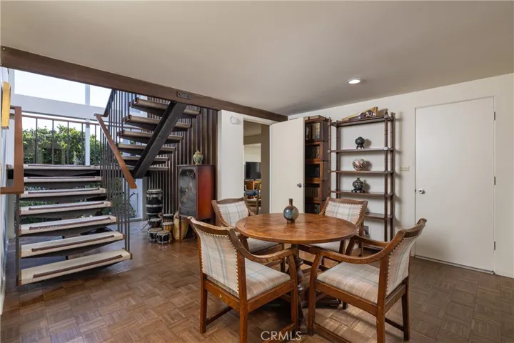 Iron stringer MCM staircase
