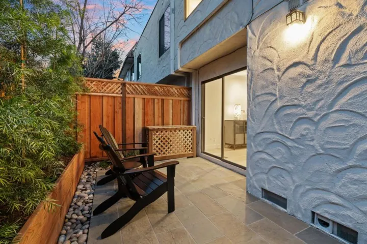 277 Bryant Street, Palo Alto, California 94301