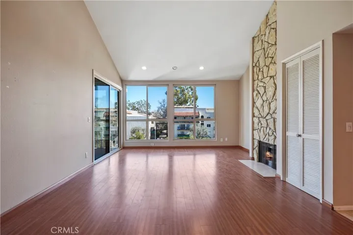 17711 Margate Street 311, Encino, California 91316