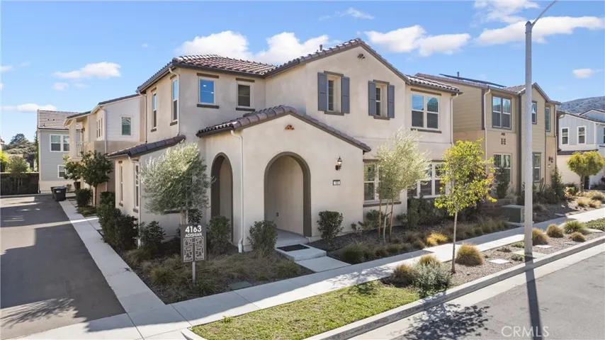 4163 Adishian Way 102, Corona, California 92883