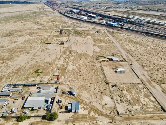 26348 Agate Road, Barstow, California 92311