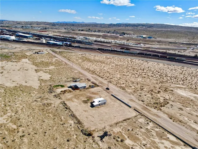 26348 Agate Road, Barstow, California 92311