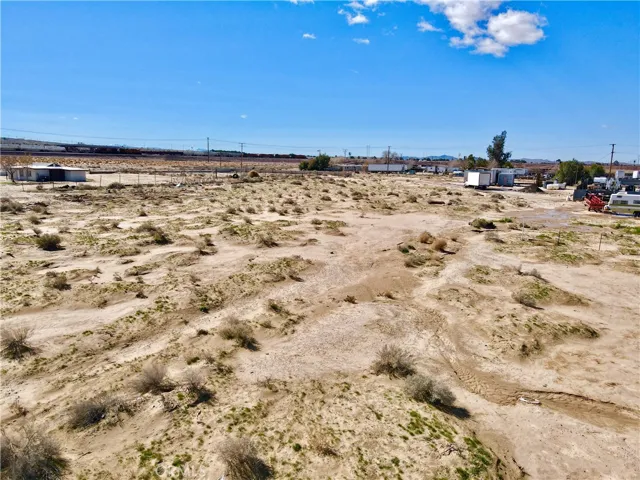 26348 Agate Road, Barstow, California 92311