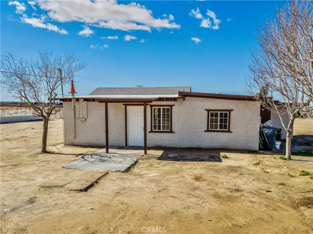26348 Agate Road, Barstow, California 92311