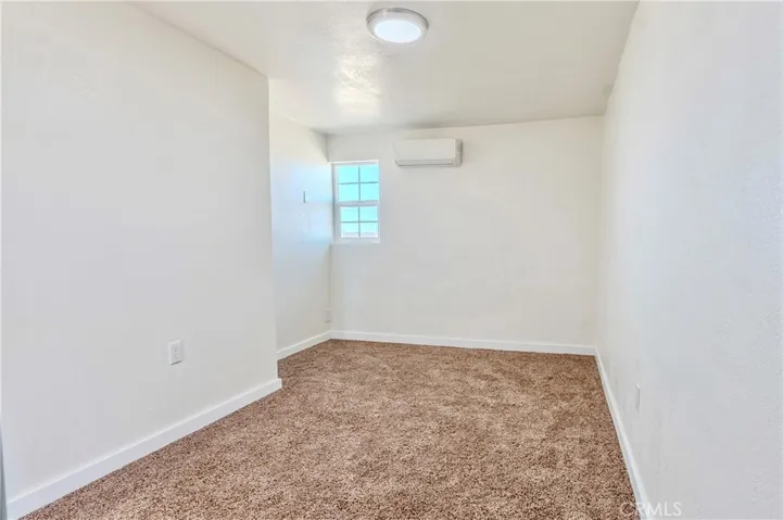 26348 Agate Road, Barstow, California 92311