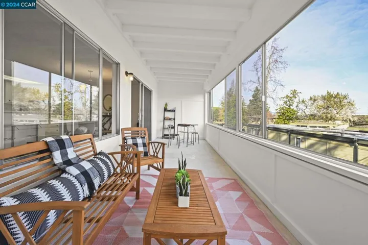 1909 Skycrest Dr 10, Walnut Creek, California 94595