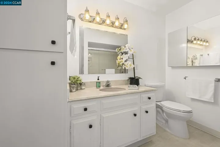 1909 Skycrest Dr 10, Walnut Creek, California 94595