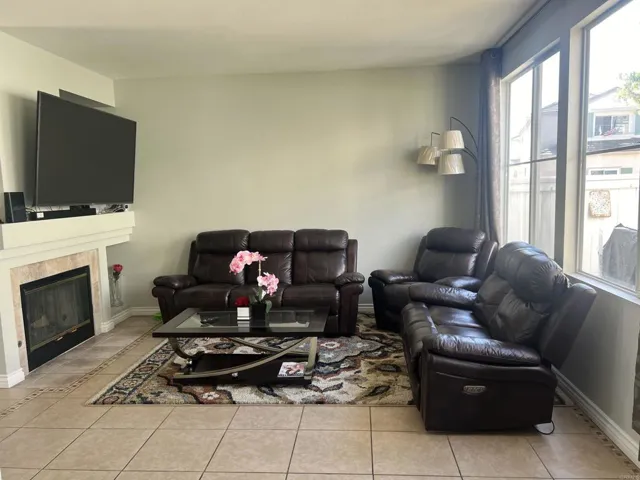 1212 Calle Tesoro, Chula Vista, California 91915
