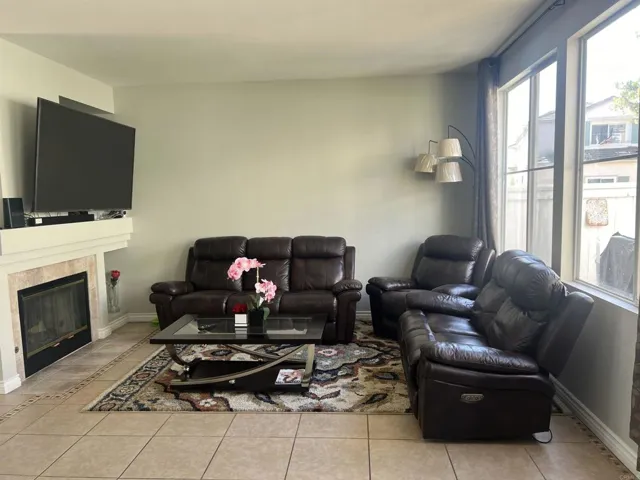 1212 Calle Tesoro, Chula Vista, California 91915