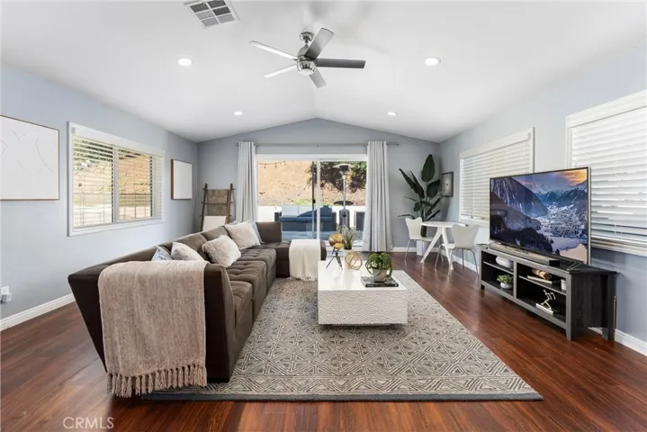921 W Tracie Drive, Brea, California 92821