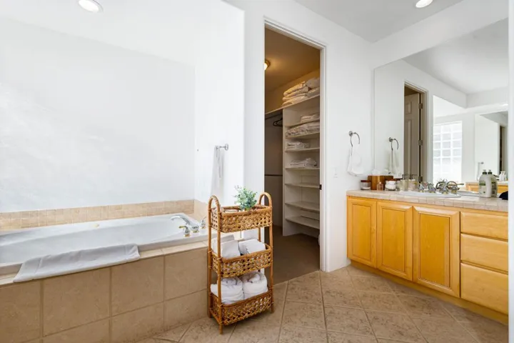 49-web-or-mls-KGCypress-49