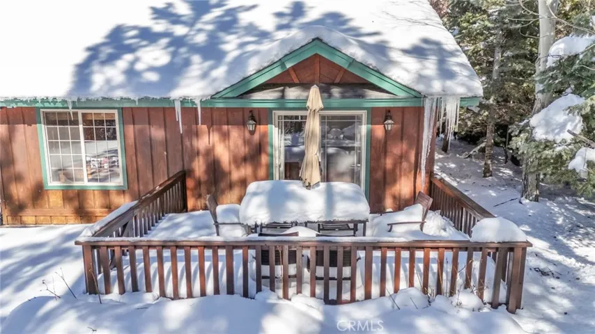 178 Meadow View Drive, Big Bear Lake, California 92315