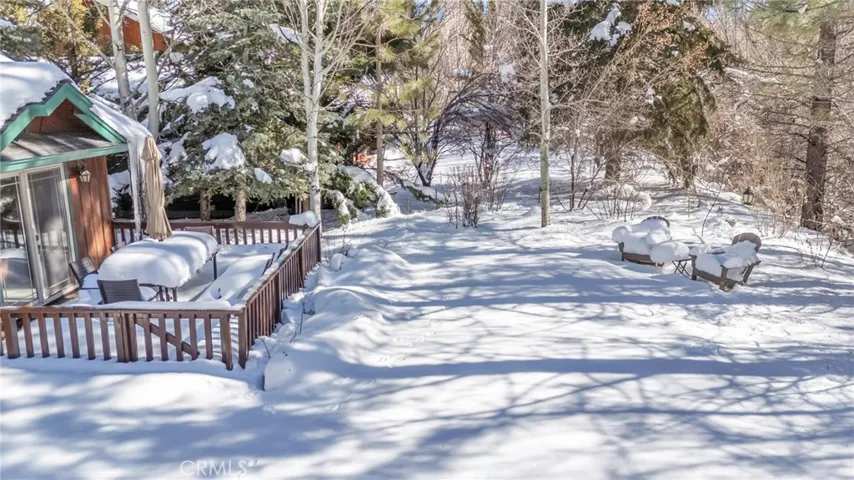 178 Meadow View Drive, Big Bear Lake, California 92315