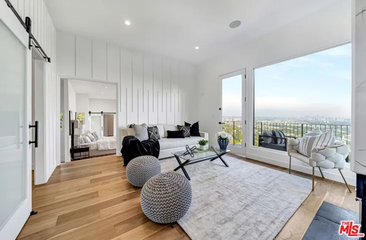 8425 Hillside Avenue, Los Angeles, California 90069