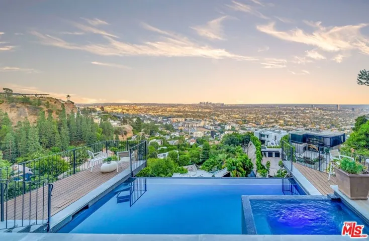 8425 Hillside Avenue, Los Angeles, California 90069