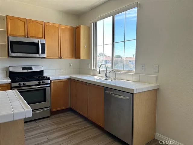 13536 Cobblestone Lane, Westminster, California 92683
