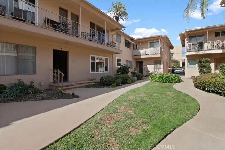 2030 E 3rd Street 2, Long Beach, California 90814