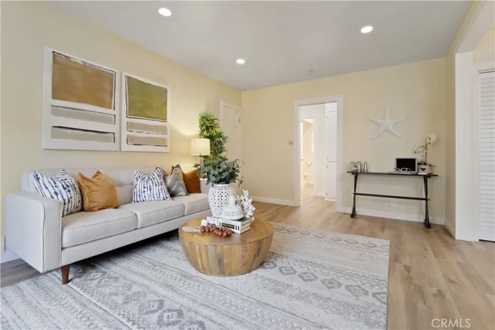 2030 E 3rd Street 2, Long Beach, California 90814