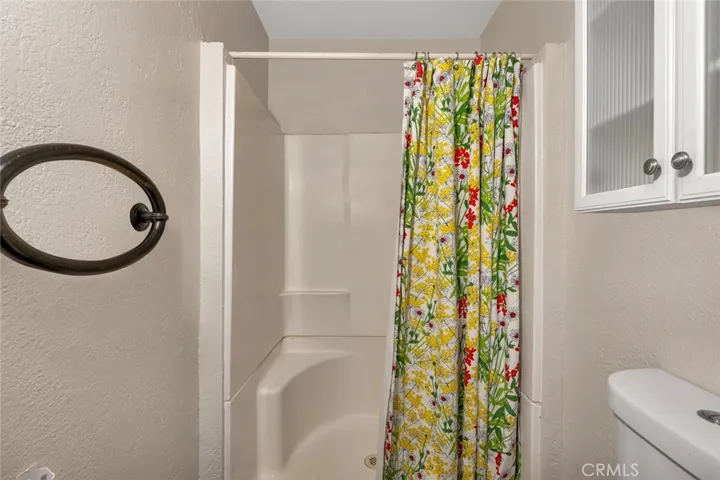 1863 Shadowbrook Drive, Merced, California 95348
