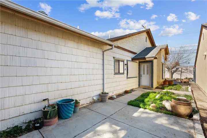 1159 E Avenue R7, Palmdale, California 93550
