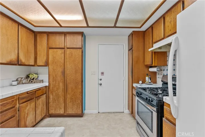 1159 E Avenue R7, Palmdale, California 93550