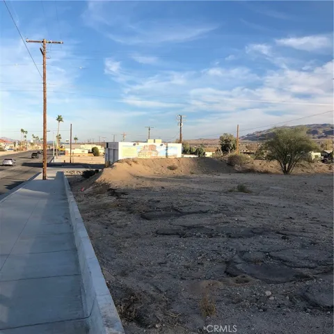 Down street 29 Palms Hwy