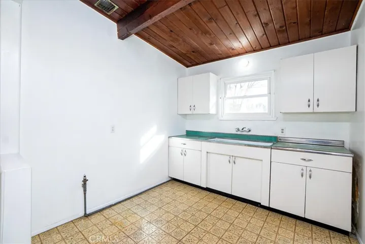 19343 E Groverdale Street, Covina, California 91722