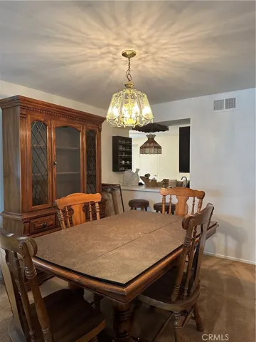10541 Larwin Avenue 5, Chatsworth, California 91311