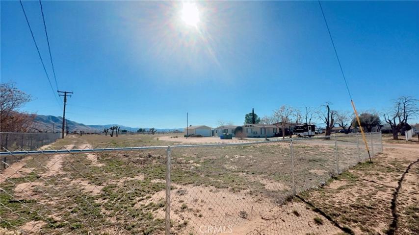 21429 Del Oro Road, Apple Valley, California 92308