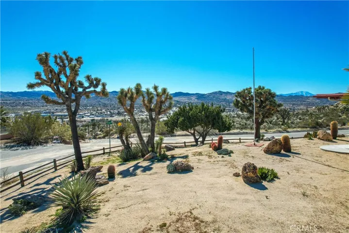 57208 Castro Drive, Yucca Valley, California 92284