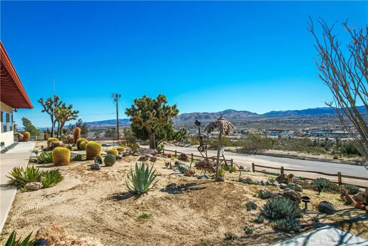 57208 Castro Drive, Yucca Valley, California 92284