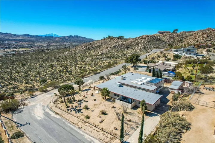 57208 Castro Drive, Yucca Valley, California 92284