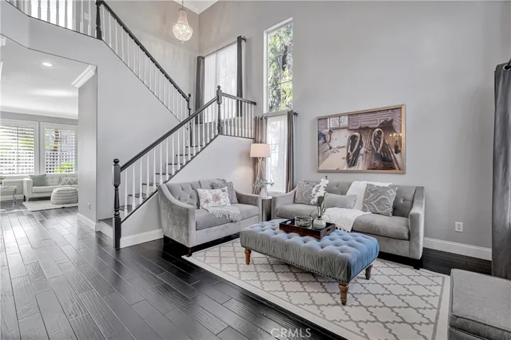 350 Exeter Way, Corona, California 92882