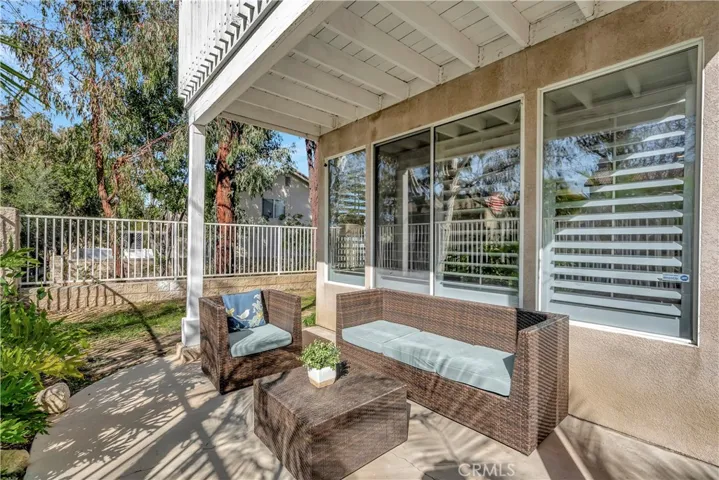 350 Exeter Way, Corona, California 92882